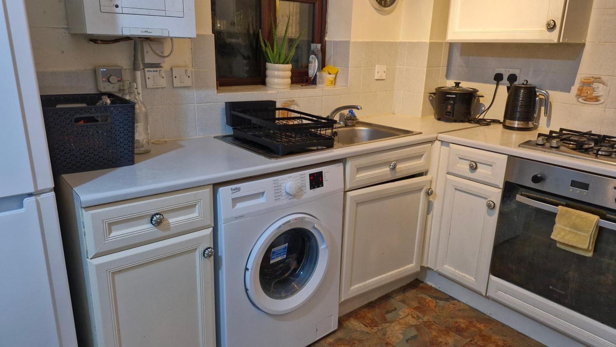 Ej Homestay Tipton
